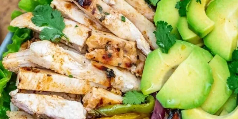 Papa Chicken Fajita Salad